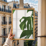 Load image into Gallery viewer, Naturinspirerede Plakater | Elegante planter og blomster til din bolig | Plakat med grønne planter, botanisk kunst og naturplanter, ideel til at tilføje et organisk og livligt præg til dit hjem.
