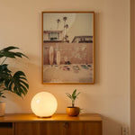 Load image into Gallery viewer, Plakat med surfbrætter | Sommer og Strand Plakater | Denne plakat viser flere surfbrætter opstillet lodret i forskellige pastelfarver som hvid, pink og grøn. Perfekt til surf- og strandelskere.
