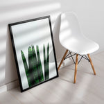 Load image into Gallery viewer, Plakater med Plantemotiver | Stilfulde designs til stue og kontor | Plakat med grønne planter, botanisk kunst og naturplanter, ideel til at tilføje et organisk og livligt præg til dit hjem.
