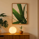 Load image into Gallery viewer, Plantemotiver | Unikke plante illustrationer print til dit hjem | Plakat med grønne planter, botanisk kunst og naturplanter, ideel til at tilføje et organisk og livligt præg til dit hjem.
