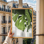 Load image into Gallery viewer, Flora på Væggen | Dekorér dine rum med naturlige designs | Plakat med grønne planter, botanisk kunst og naturplanter, ideel til at tilføje et organisk og livligt præg til dit hjem.
