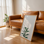 Load image into Gallery viewer, Grønne Vækster | Forfrisk din indretning med naturens skønhed | Plakat med grønne planter, botanisk kunst og naturplanter, ideel til at tilføje et organisk og livligt præg til dit hjem.
