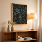 Load image into Gallery viewer, Grøn Inspiration | Plakater med frodige motiver til stuen | Plakat med grønne planter, botanisk kunst og naturplanter, ideel til at tilføje et organisk og livligt præg til dit hjem.
