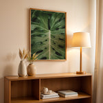 Load image into Gallery viewer, Plante plakat | Naturligt print til din indretning | Plakat med grønne planter, botanisk kunst og naturplanter, ideel til at tilføje et organisk og livligt præg til dit hjem.
