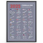 Load image into Gallery viewer, F1 Plakat | F1 Kalender Plakater 2025 | Formel 1 Race Tracking Map | Perfekt til Den Ægte Fan | Plakaty.dk
