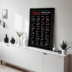 Load image into Gallery viewer, F1 Plakat | F1 Kalender Plakater 2025 | Formel 1 Race Tracking Map | Perfekt til Den Ægte Fan | Plakaty.dk
