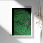 Load image into Gallery viewer, Plante print | Elegant plakat med detaljerede illustrationer | Plakat med grønne planter, botanisk kunst og naturplanter, ideel til at tilføje et organisk og livligt præg til dit hjem.
