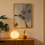 Load image into Gallery viewer, Plakat med palmer og himmel | Sommer og Strand Plakater | Denne plakat viser flere høje palmer mod en delvist skyet himmel. Perfekt til dem, der elsker tropiske omgivelser.
