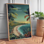 Load image into Gallery viewer, Bali Vintage Travel Plakat | Vintage Travel Poster | Denne plakat viser en tropisk strandscene med turkisfarvet vand, frodig grøn natur og palmer. Perfekt til dem, der elsker eksotiske rejsemål.
