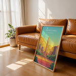 Load image into Gallery viewer, Buenos Aires Vintage Travel Plakat | Vintage Travel Poster | Denne plakat viser en illustration af et monument i Buenos Aires omgivet af moderne bygninger. Farverne går fra turkis til orange og gul, som skaber en livlig atmosfære.
