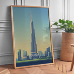 Load image into Gallery viewer, Burj Khalifa Vintage Travel Plakat | Vintage Travel Poster | Denne plakat viser det ikoniske Burj Khalifa i Dubai, UAE, med en gradient himmel og moderne bygninger omkring.
