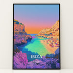 Load image into Gallery viewer, Ibiza Vintage Travel Plakat | Vintage Travel Poster | Denne plakat viser en malerisk strand på Ibiza med turkisfarvet vand og en farverig himmel. Perfekt til rejse- og strandelskere.
