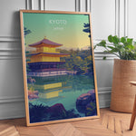 Load image into Gallery viewer, Kinkaku-ji Vintage Travel Plakat | Vintage Travel Poster | Denne plakat viser Den Gyldne Pavillon i Kyoto, Japan, med sin gyldne facade, omgivet af frodig natur og en rolig vandflade.
