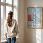 Load image into Gallery viewer, Plakat med livredders tårn | Sommer og Strand Plakater | Denne plakat viser et pastelfarvet livredders tårn med et skilt og strandadvarsler. Perfekt til strandelskere.
