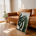 Load image into Gallery viewer, Plante print | Unik plakat der bringer naturen ind | Plakat med grønne planter, botanisk kunst og naturplanter, ideel til at tilføje et organisk og livligt præg til dit hjem.
