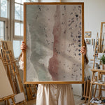 Load image into Gallery viewer, Plakat med strandscene | Sommer og Strand Plakater | Denne plakat viser et luftfoto af en strand med folk, der nyder vandet og sandet. Perfekt til dem, der elsker strandliv.

