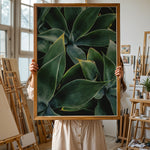 Load image into Gallery viewer, Plante print | Elegant plakat med delikate detaljer | Plakat med grønne planter, botanisk kunst og naturplanter, ideel til at tilføje et organisk og livligt præg til dit hjem.
