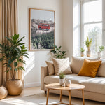 Load image into Gallery viewer, Plakat med vintage van i klitterne | Sommer og Strand Plakater | Denne plakat viser en rød vintage van parkeret på en sandsti omgivet af klitter og vegetation. Perfekt til nostalgikere og eventyrere.
