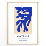 Load image into Gallery viewer, Matisse Cut-Outs Plakat | Kunstplakat med blå organiske former på beige baggrund
