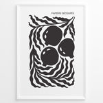 Load image into Gallery viewer, Papiers Découpés Plakat | Matisse Poster | Tre store cirkulære former omgivet af bølgende linjer i sort-hvid minimalistisk design

