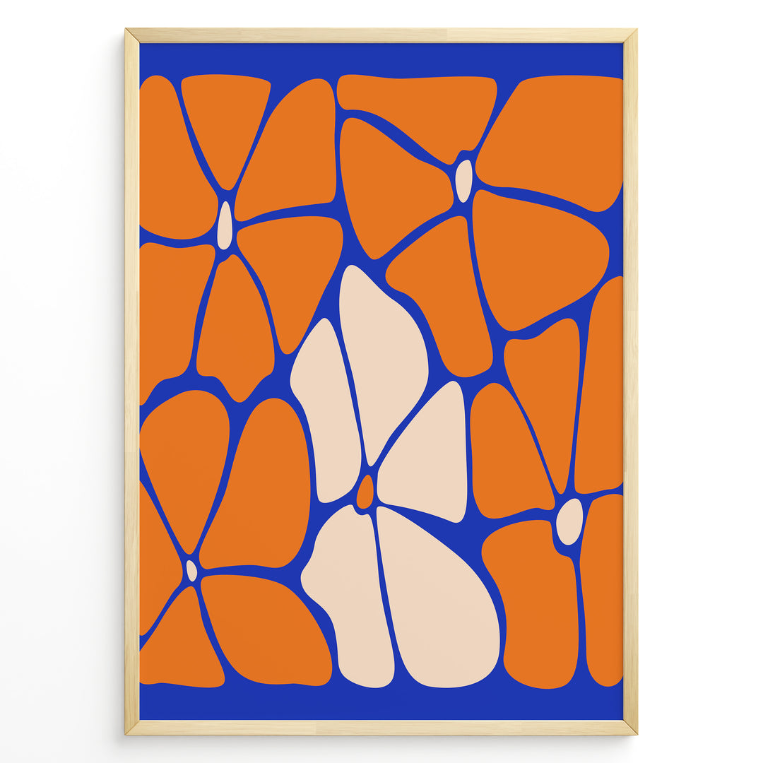 Orange Petals Plakat | Matisse Poster | Abstrakte orange og beige blomsterblade på dybblå baggrund