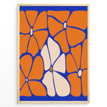Load image into Gallery viewer, Orange Petals Plakat | Matisse Poster | Abstrakte orange og beige blomsterblade på dybblå baggrund
