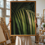 Load image into Gallery viewer, Plante print | Smuk plakat med unikke bladdesigns | Plakat med grønne planter, botanisk kunst og naturplanter, ideel til at tilføje et organisk og livligt præg til dit hjem.
