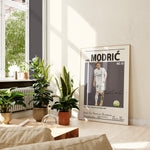 Load image into Gallery viewer, Fodbold plakat | Fodbold plakater | Luka Modric Fodbold Plakat | Perfekt til Passionerede Fans | Plakaty.dk
