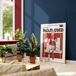 Load image into Gallery viewer, Fodbold plakat | Fodbold plakater | Rasmus Højlund Fodbold Spiller Plakat | Ideel til Dedikerede Fans | Plakaty.dk
