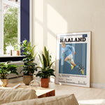 Load image into Gallery viewer, Fodbold plakat | Fodbold plakater | Erling Haaland Fodbold Plakat | Perfekt til Passionerede Fans | Plakaty.dk

