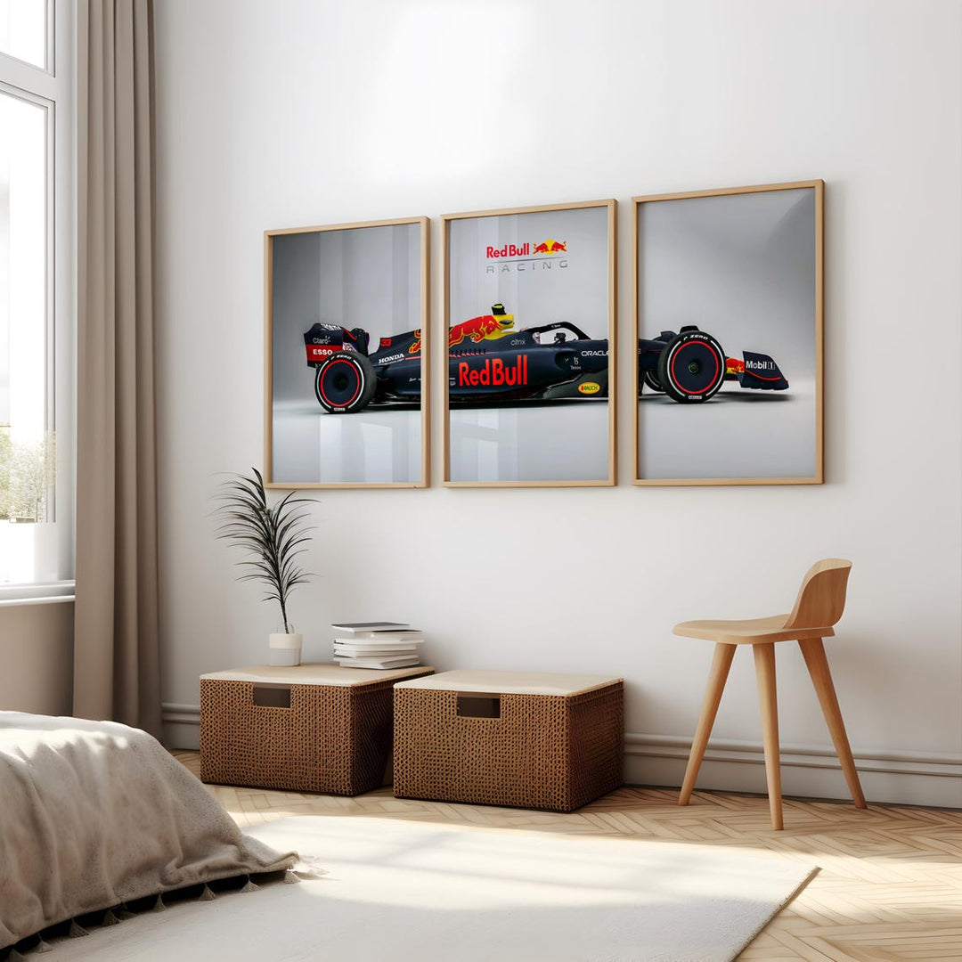 Red Bull Formel 1 Plakater | Sæt af 3 | Moderne Racerbil Design | Dynamisk Motorsport Kunst | Plakaty.dk