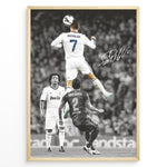 Load image into Gallery viewer, Cristiano Ronaldo fodbold plakat hvor han springer op til hovedstød i Real Madrid trøje nummer 7 mod Barcelona.
