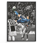 Load image into Gallery viewer, Cristiano Ronaldo fodbold plakat med legendarisk saksespark i blå Real Madrid trøje under Champions League kamp.
