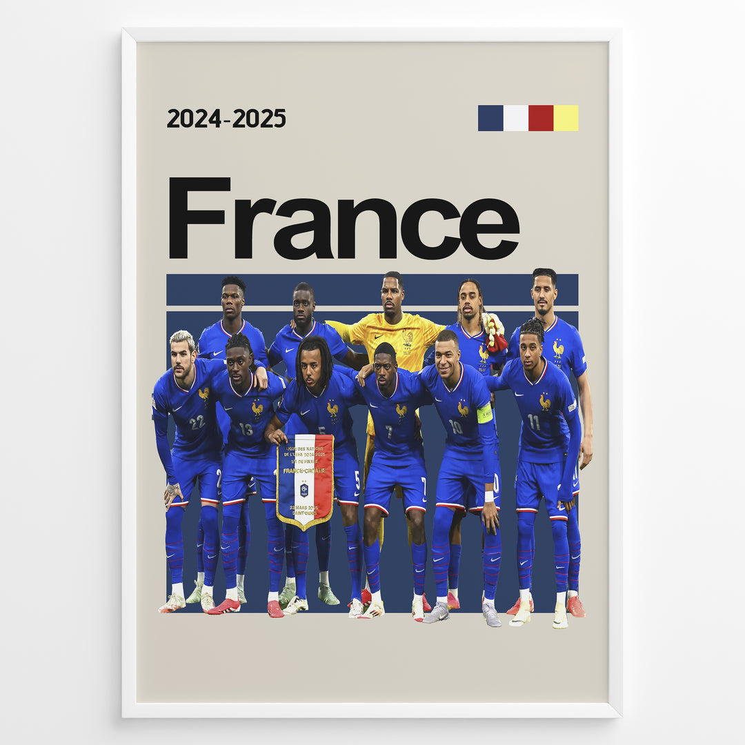 Holdfoto | France fodboldplakat 2024-2025 med spillere i blå trøjer – perfekt til fans af det franske nationalhold.