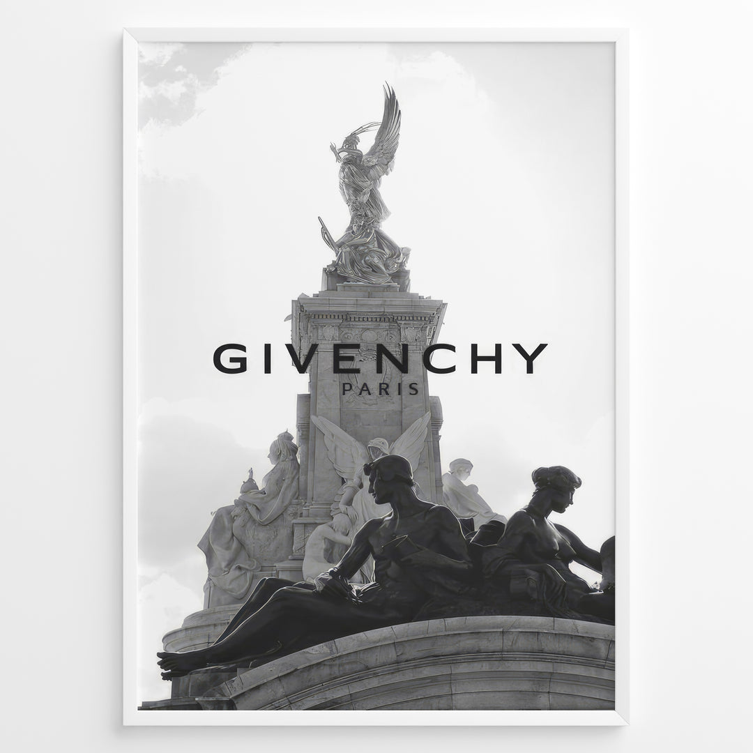 Fashion Plakat | Givenchy Paris Monumental Elegance in Black & White Plakaty.dk | Black and white image of a Parisian monument with classical statues, overlaid with the Givenchy Paris logo, symbolizing luxury and timeless style.