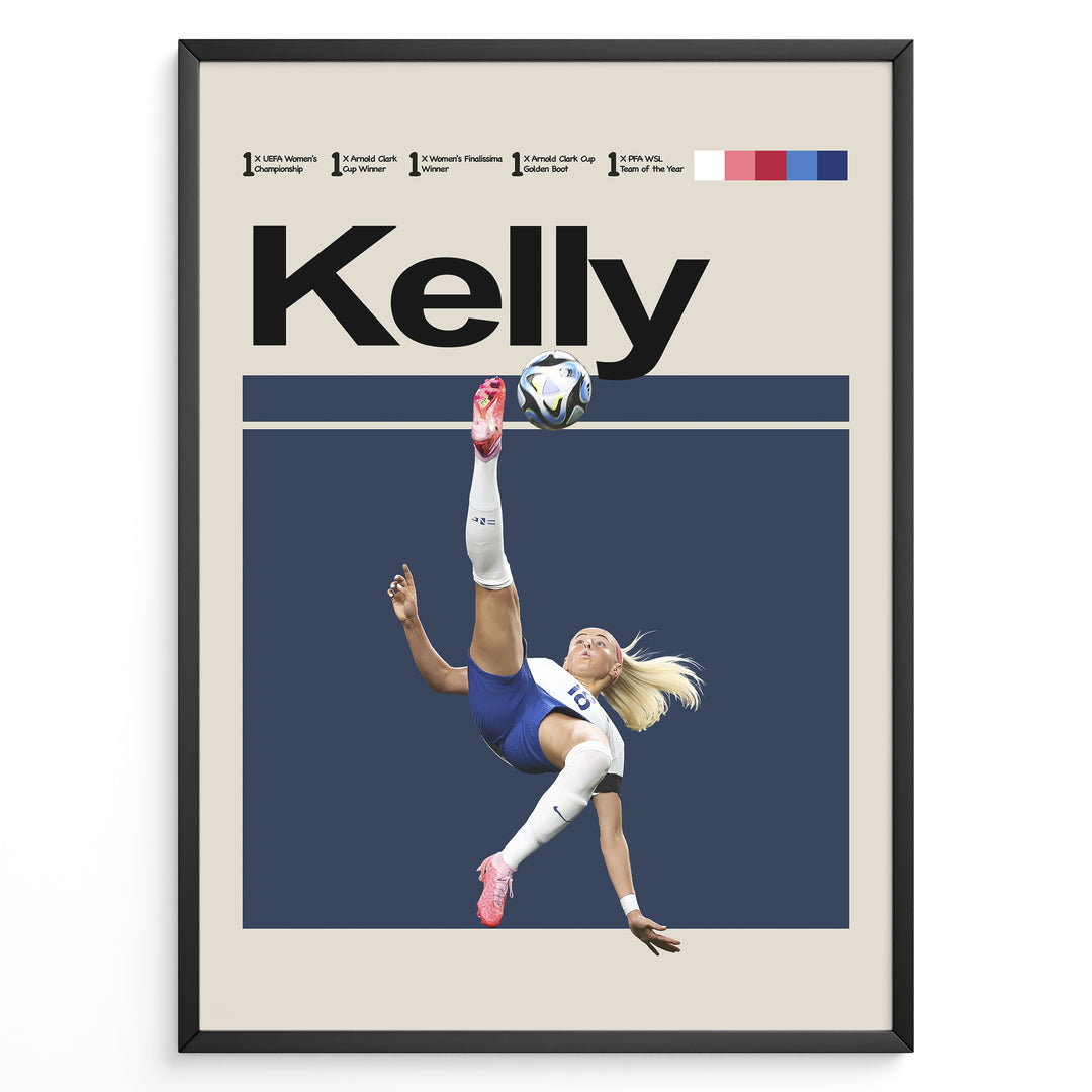 Chloe Kelly Kvinde fodbold plakater | England landsholdstrøje i blå og hvid under saksespark – perfekt til fans af kvindefodbold og Lionesses