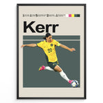 Load image into Gallery viewer, Sam Kerr Kvinde fodbold plakater | Australien landsholdstrøje i gul og grøn med kraftfuldt spark – perfekt til fans af kvindefodbold og Matildas

