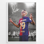 Load image into Gallery viewer, Fodbold plakat | Fodbold plakater | Lamine Yamal Fodbold Plakat | Inspirerende for Fremtidens Fans | Plakaty.dk 
