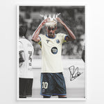 Load image into Gallery viewer, Fodbold plakat | Fodbold plakater | Lamine Yamal Fodbold Plakat | Inspirerende for Fremtidens Fans | Plakaty.dk 
