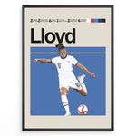 Load image into Gallery viewer, Carli Lloyd Kvinde fodbold plakater | USA landsholdstrøje i hvid med kraftfuldt spark – perfekt til fans af kvindefodbold og amerikansk dominans
