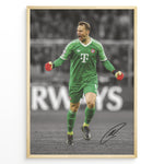Load image into Gallery viewer, Manuel Neuer fodbold plakat hvor han jubler i Bayerns grønne målmandstrøje med røde handsker under Champions League kamp.
