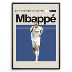 Load image into Gallery viewer, Kylian Mbappé fodbold plakat | Real Madrid trøje i hvid med jubelscene – perfekt til fans af herrefodbold og Galácticos
