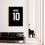 Load image into Gallery viewer, Lionel Messi Fodbold Plakat | Til FC Barcelona Fans | Tre plakater der hylder Lionel Messi med billede, citat og hans ikoniske nummer 10. Perfekt til fodboldfans og Messi-entusiaster.
