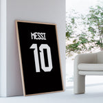 Load image into Gallery viewer, Lionel Messi Fodbold Plakat | Til FC Barcelona Fans | Tre plakater der hylder Lionel Messi med billede, citat og hans ikoniske nummer 10. Perfekt til fodboldfans og Messi-entusiaster.
