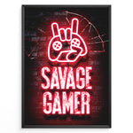 Load image into Gallery viewer, Savage Gamer plakat | Neonrød controller med håndtegn og tekst i eksplosiv gamerstil – intens vægkunst til gamingrum
