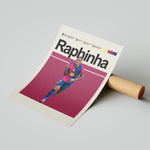 Load image into Gallery viewer, Raphinha fodbold plakat | FC Barcelona trøje i rød og blå med jubelgestus – perfekt til fans af herrefodbold og Camp Nou-magi
