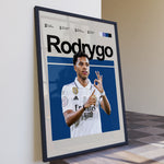 Load image into Gallery viewer, Fodbold plakat | Fodbold plakater | Rodrygo Fodbold Plakat | Brasiliens Driblekonge | Plakaty.dk
