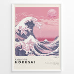 Load image into Gallery viewer, Japanske plakater | Modern pink-toned version of Hokusai&#39;s The Great Wave off Kanagawa, featuring a large wave with boats and Mount Fuji in the background under a pink sky.
