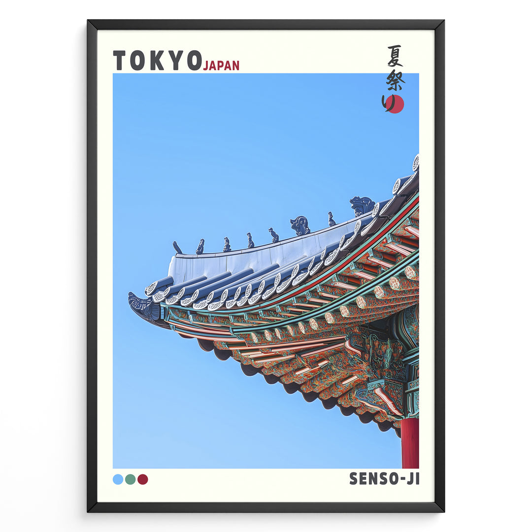 Japanske plakater | Close-up of the colorful and ornate roof of Senso-ji temple in Tokyo, Japan, with traditional Japanese roof tiles and blue sky background.
