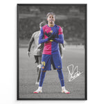Load image into Gallery viewer, Fodbold plakat | Fodbold plakater | Lamine Yamal Fodbold Plakat | Inspirerende for Fremtidens Fans | Plakaty.dk
